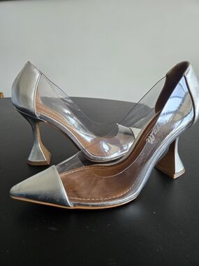 ​L'Intervalle Silver Leather Clear Vinyl Pointed Toe Pumps - Size 40 / 9
